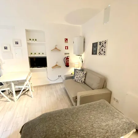 House Of Comfort Studo In City Center Or E Apartment Lisbon